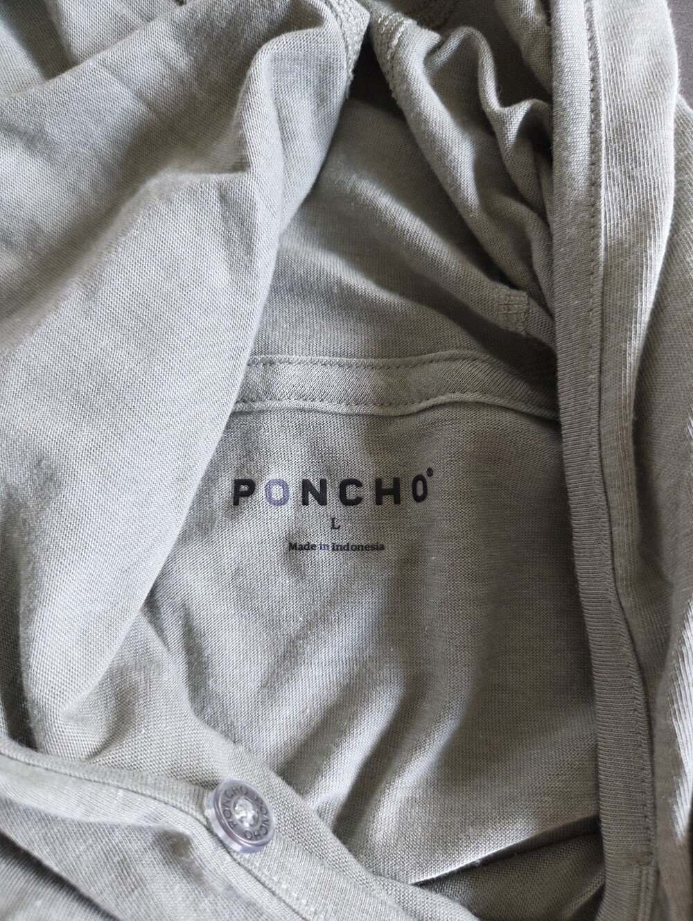 Poncho Men's Sweatshirt Hoodie Size Medium NWT The Boundary Waters - Picture 5 of 10